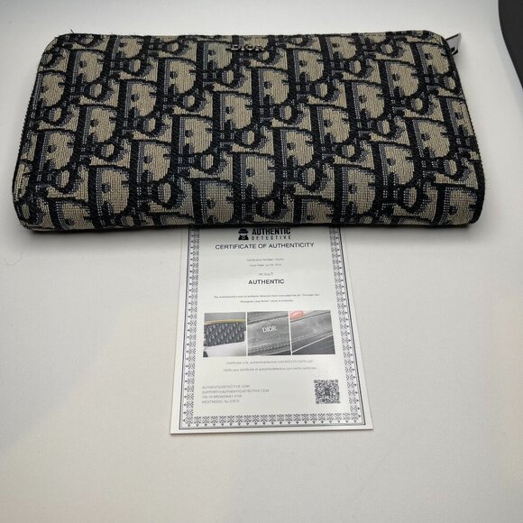 Dior Long Zipped Wallet Beige and Black Dior Oblique Jacquard - Preowned - Picture 13 of 13